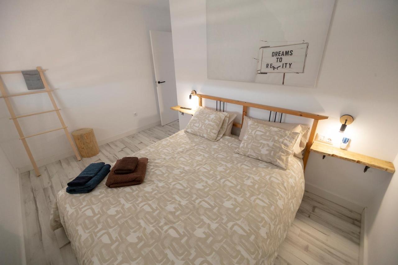 Views Of Santa Cruz Wifi And Smart Tv Apartment ภายนอก รูปภาพ